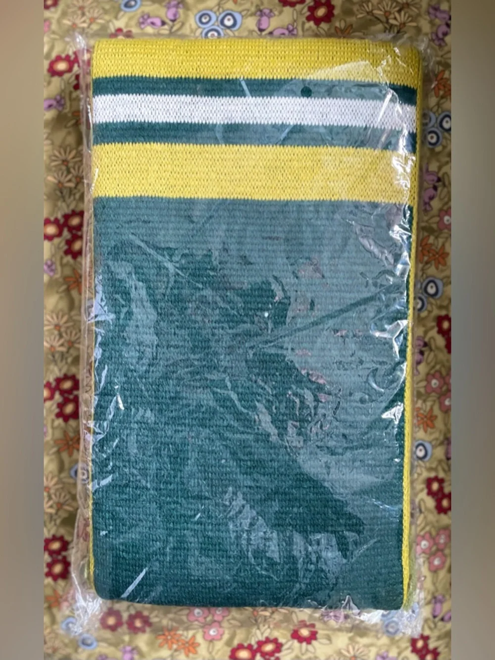 Green Bay Packers NFL Anniversary Winter Scarf Green Gold 100 Seasons NWT - Picture 6 of 9
